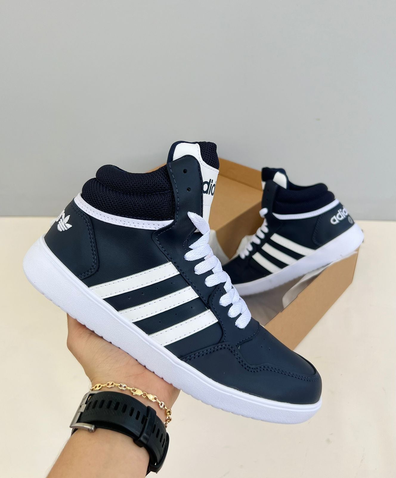 TENIS ADIDAS HOOP™